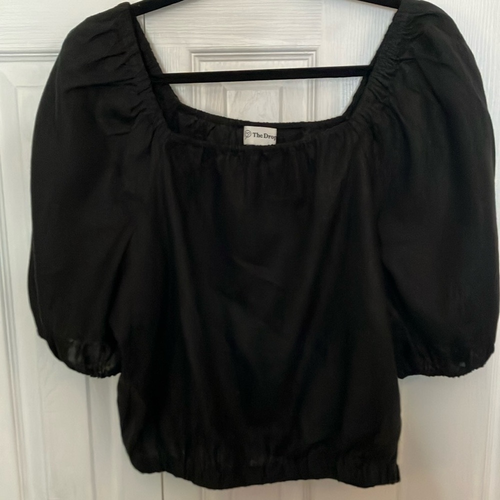 Women's Black Puff Sleeve Top - Picture 3 of 3